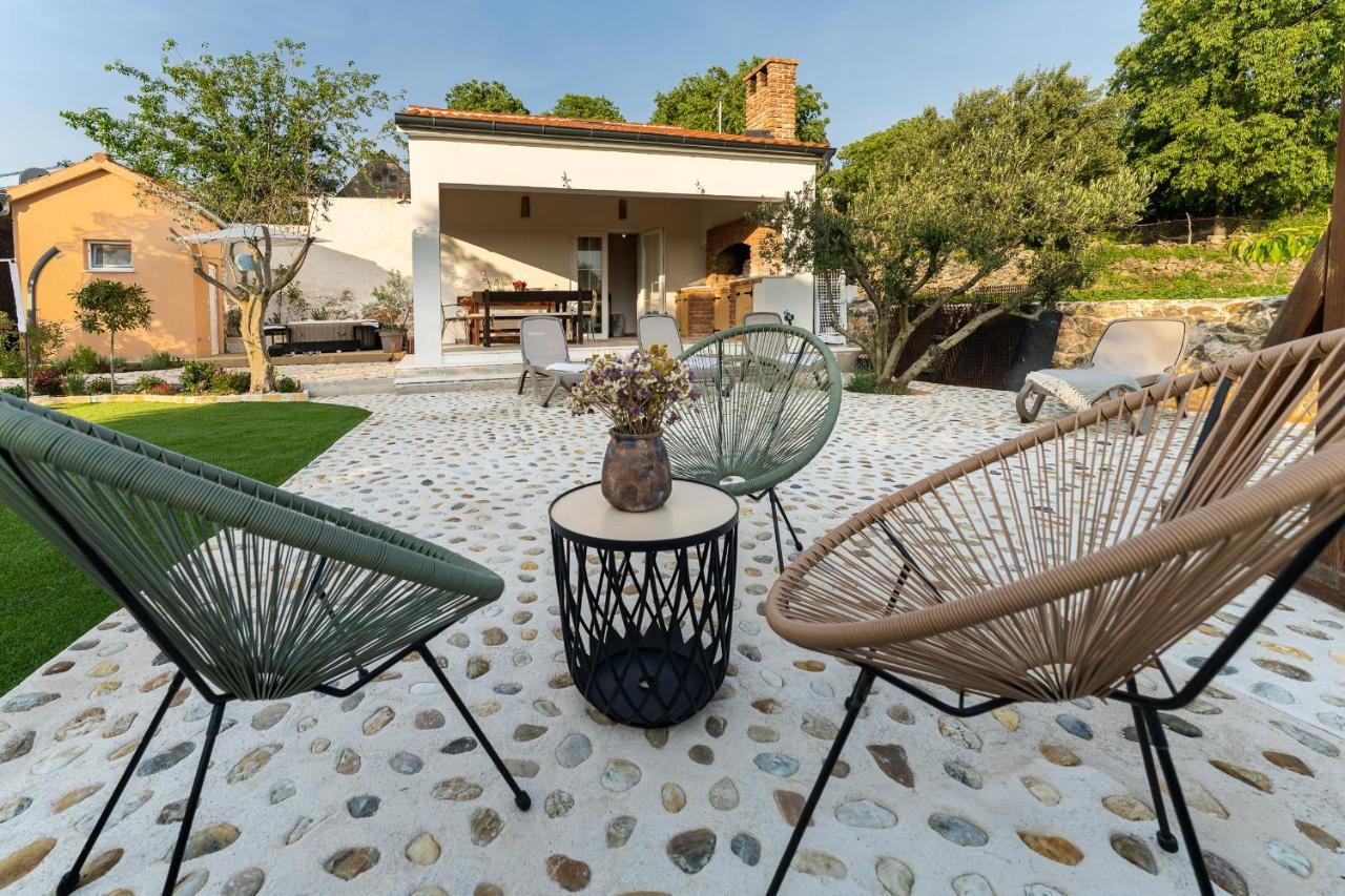 Holiday Home - Villa Thorak Anic Экстерьер фото