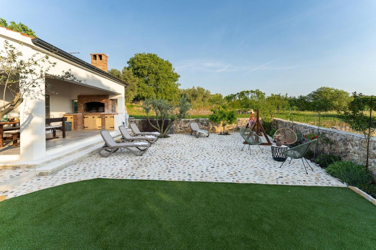 Holiday Home - Villa Thorak Anic Экстерьер фото