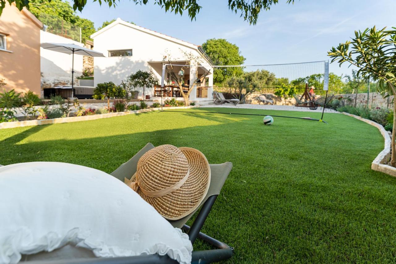 Holiday Home - Villa Thorak Anic Экстерьер фото